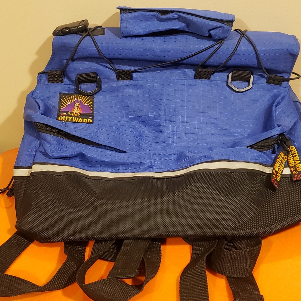 Outward Hound Backpack Breathable Pet Dog Adjustable Carrier Black Blue